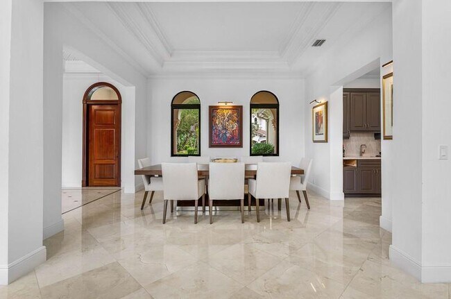 Building Photo - 7240 Lemon Grass Dr