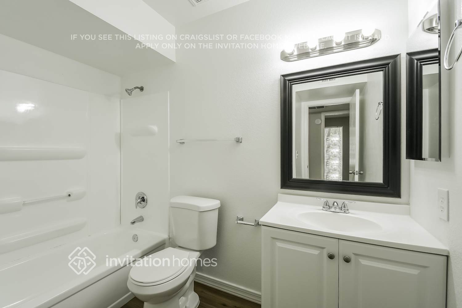 Building Photo - 2144 W Wickieup Ln