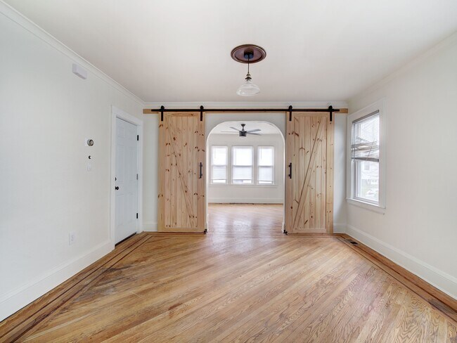 Building Photo - 97 La France Ave