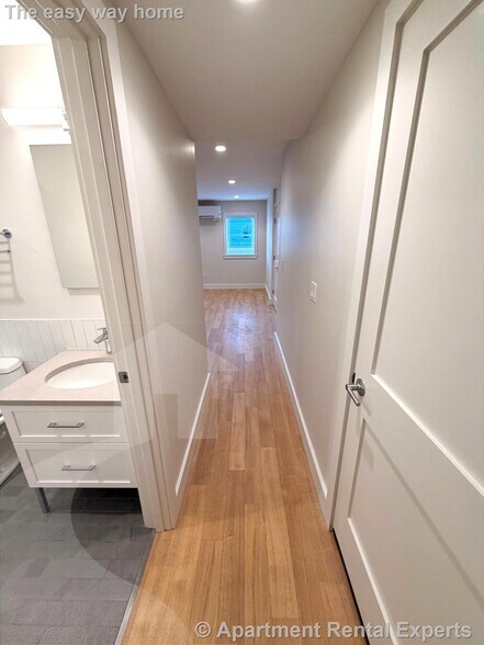 Building Photo - 900 Massachusetts Ave