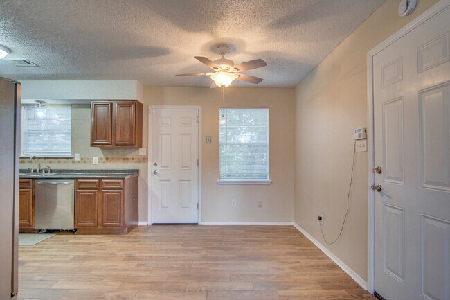 Building Photo - Updated Southwest Pensacola 3BR Home Near NAS Pensacola with Garage & Fenced Backyard