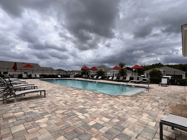 Building Photo - 2024 TWO STORY 4 BEDROOM 3 BATH HOME - MOV...