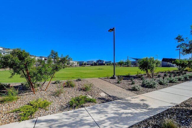 Building Photo - Single Story 3 Bedroom Home in Henderson!