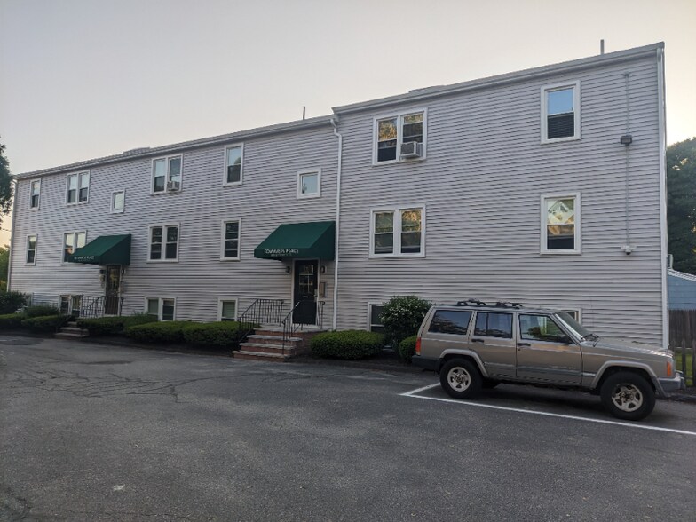 Building Photo - 5 Edwards St