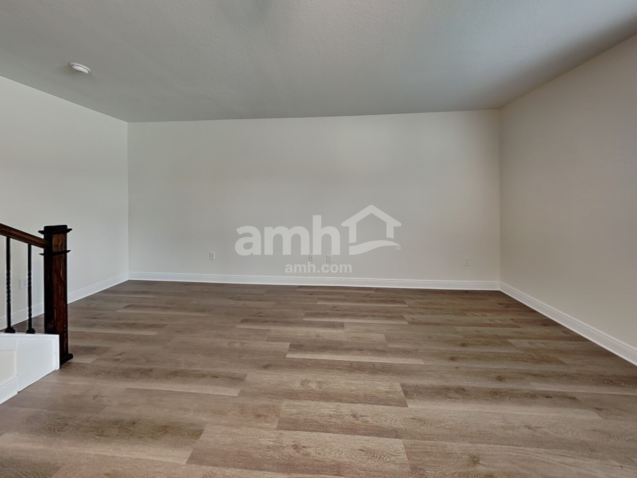 Building Photo - 1114 Heavenly Dr