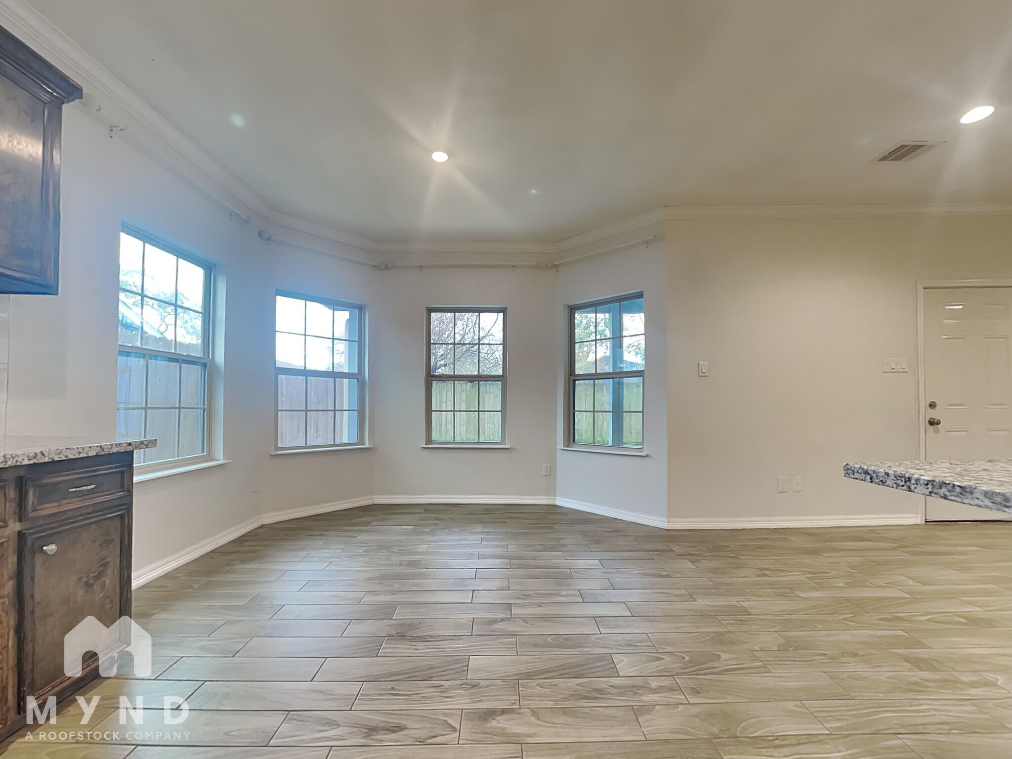 Building Photo - 3638 Lydia St