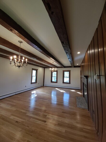 Building Photo - 777 Morgan Mile Rd