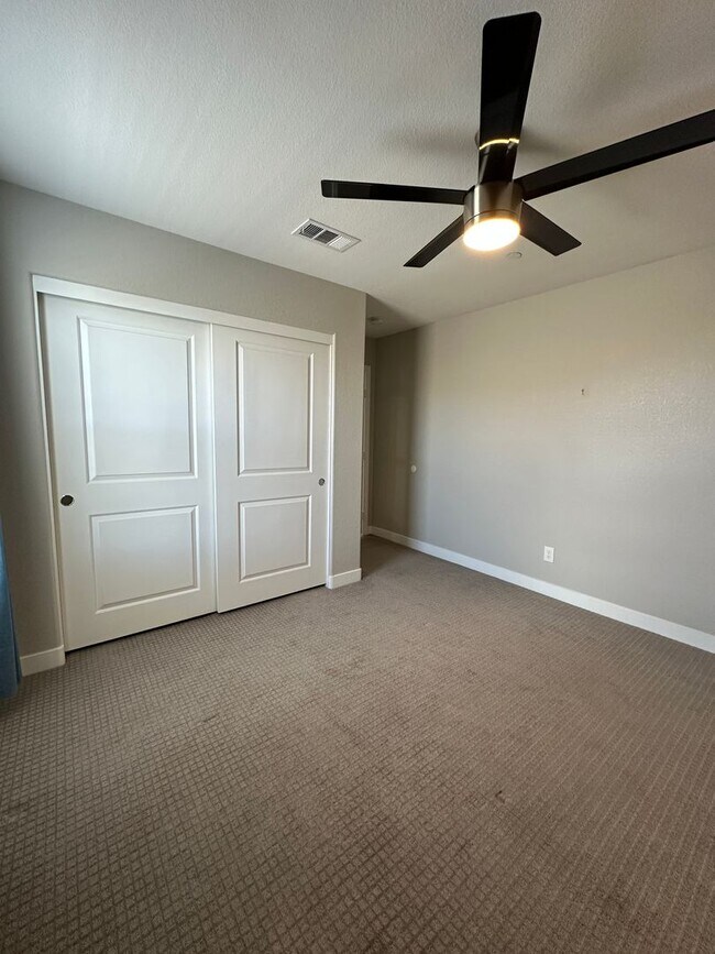 Building Photo - 7758 Meng Ct