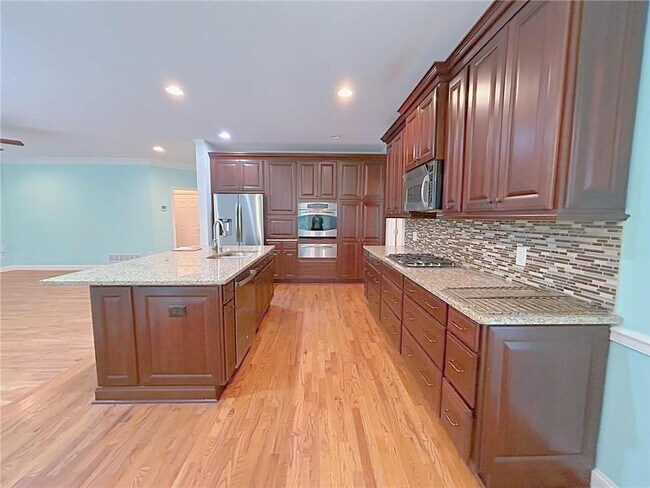 Building Photo - 280 Graystone Way