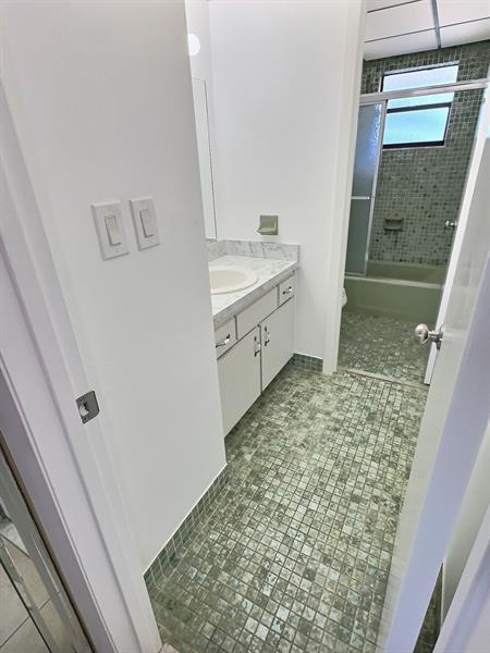 Building Photo - 9150 NW 38th Dr