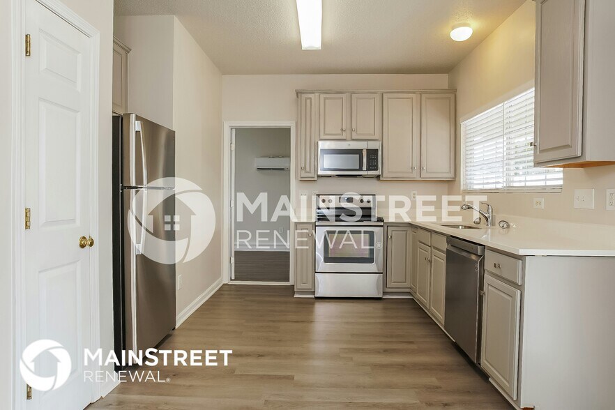 Building Photo - 361 Stone Meadow Dr