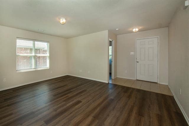 Building Photo - 1407 Swan Ridge Dr