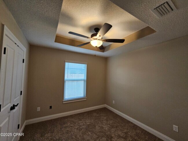 Building Photo - 4524 Bylsma Cir