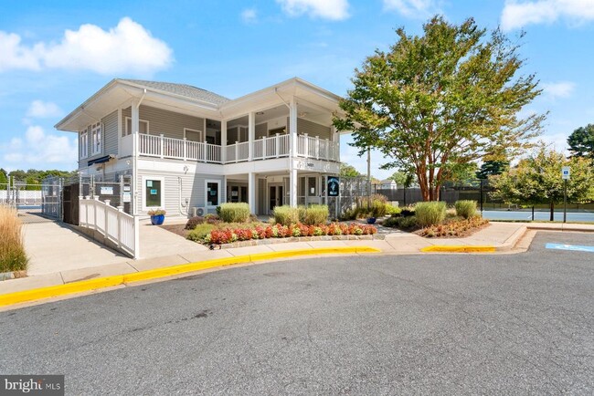 Building Photo - 10603 Tuppence Ct