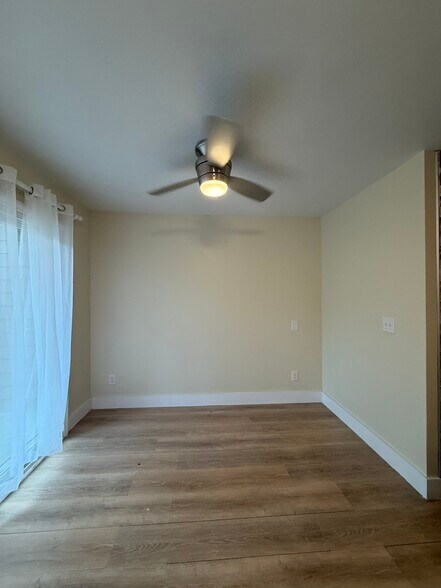 Building Photo - 104 Friar Ln