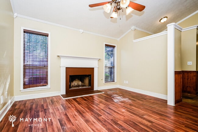 Building Photo - 116 Halifax Dr