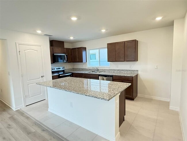 Building Photo - 8453 Monterey Pne Wy