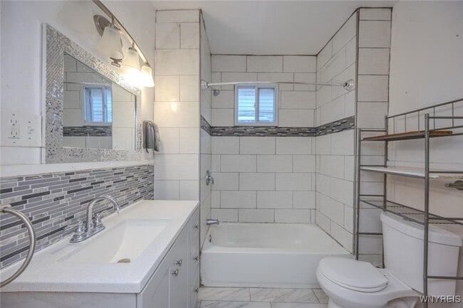 Building Photo - 62 Sweet Ave