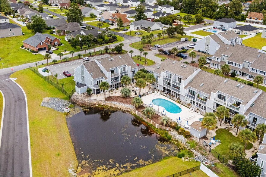 Building Photo - 1890 Colony Dr