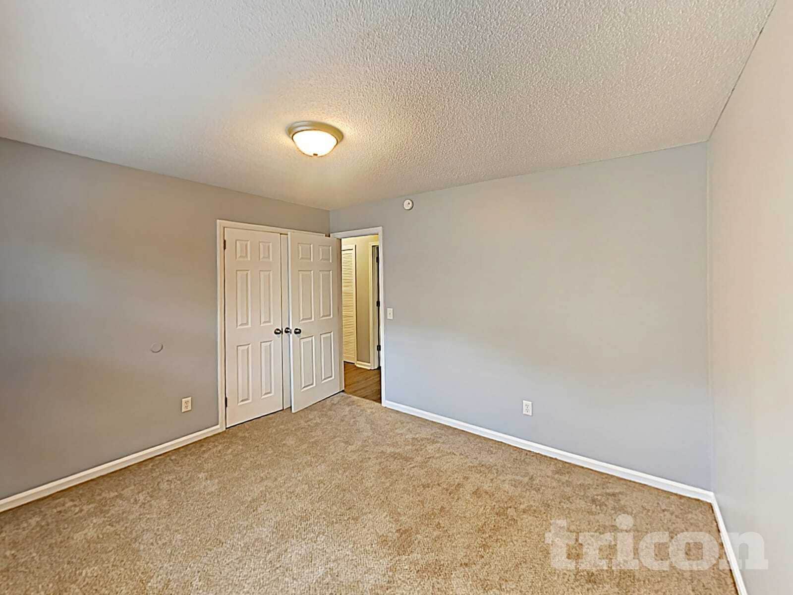 Building Photo - 3213 Woodsen Cir