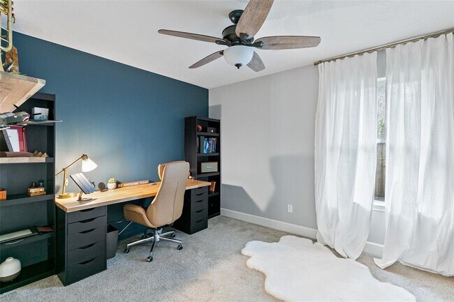 Building Photo - 4706 Wynnview Dr