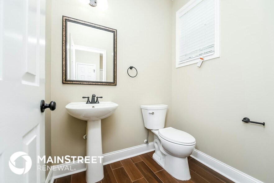 Building Photo - 144 Nacoochee Way