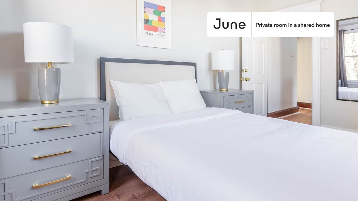 Building Photo - Room in Shared 4 bed/1 bath home