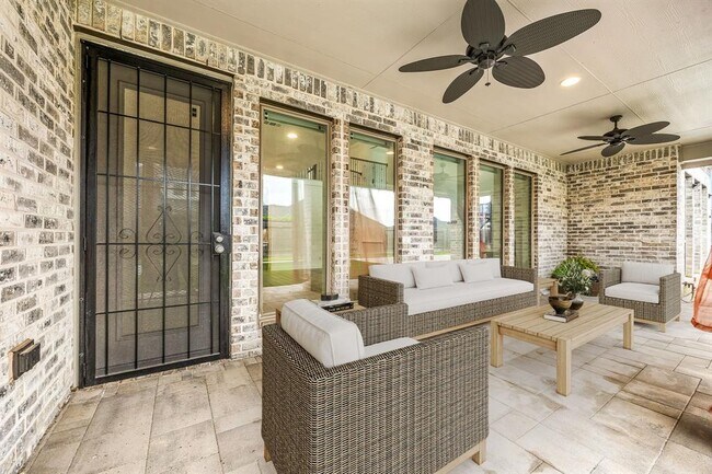 Building Photo - 28946 Parker Ridge Dr