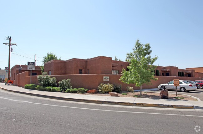 Primary Photo - 1630 Dr Martin Luther King Jr Ave NE