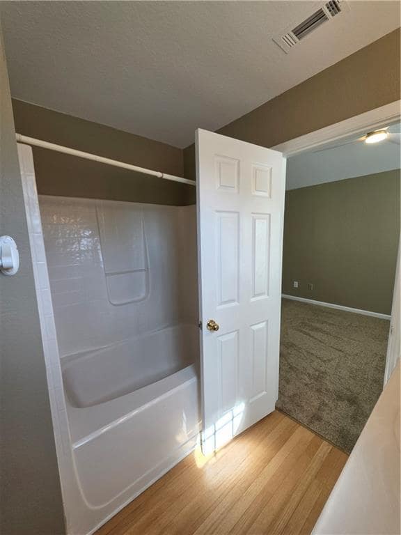 Building Photo - 7067 Brookview Cir