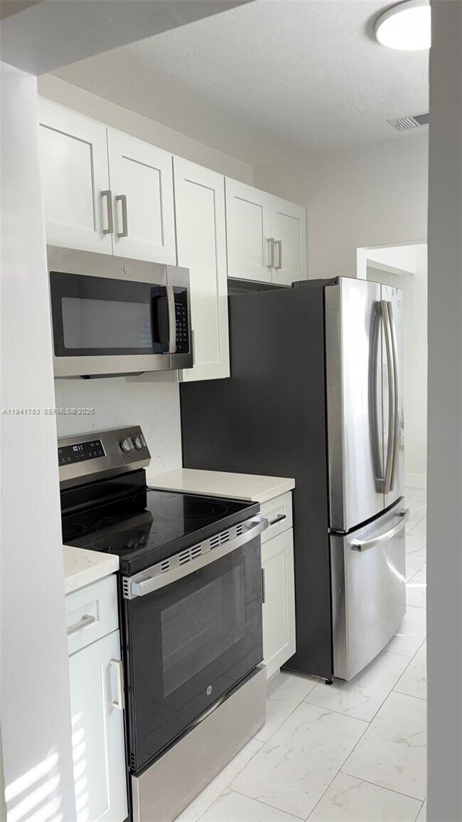 Building Photo - 644 NW 146th St