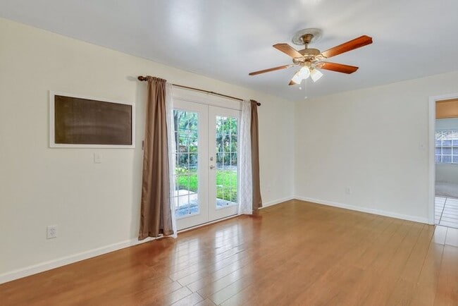 Building Photo - 12473 Northwood Rd