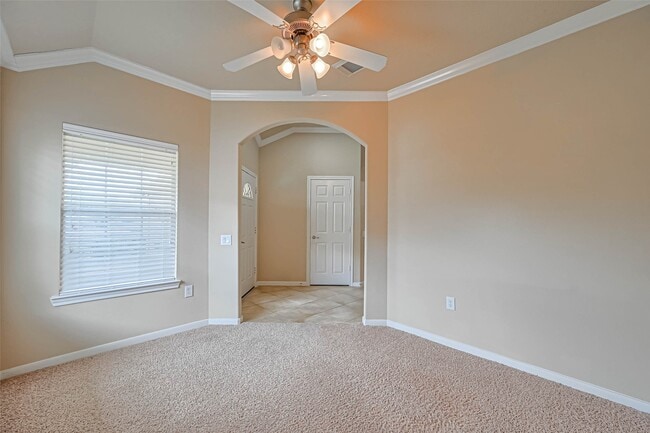 Building Photo - 5230 Garnetfield Ln