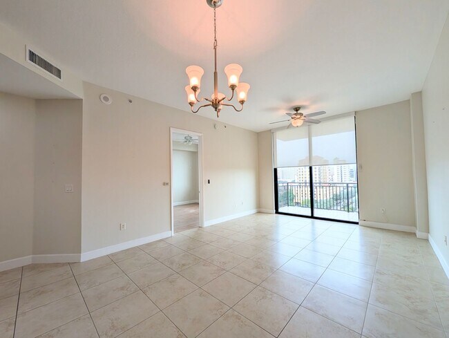 Building Photo - Modern 1BR/1BA Condo with 2 Parking Spaces – Prime Coral Gables Location