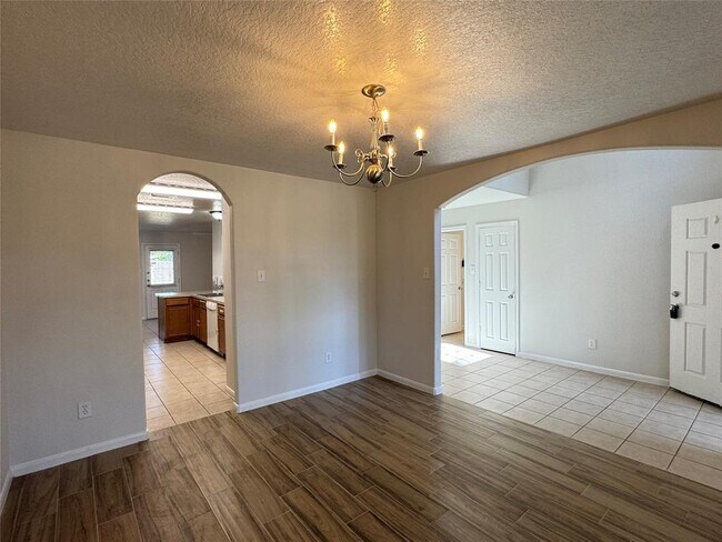Building Photo - 5819 Laramie River Ct