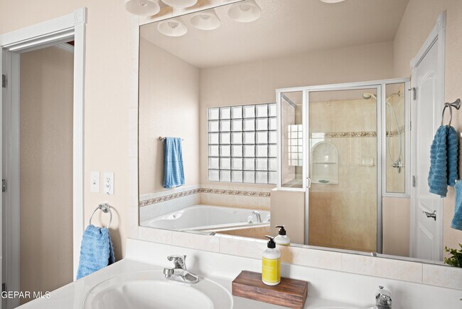 Building Photo - 3309 Tierra Angel Dr