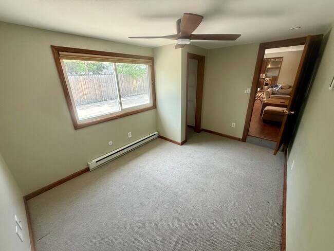 Building Photo - Spacious Remodeled Single Family Ranch Home in Golden!