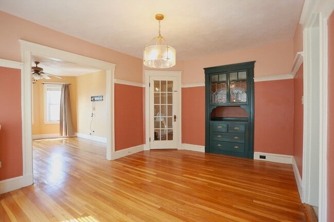 Building Photo - 38 Semont Rd