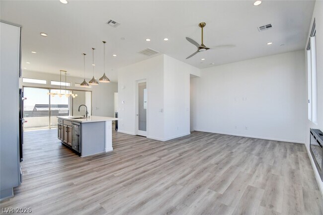 Building Photo - 1550 Stone Perch St