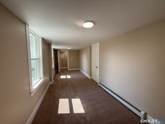 Building Photo - 575 Fabyan Rd