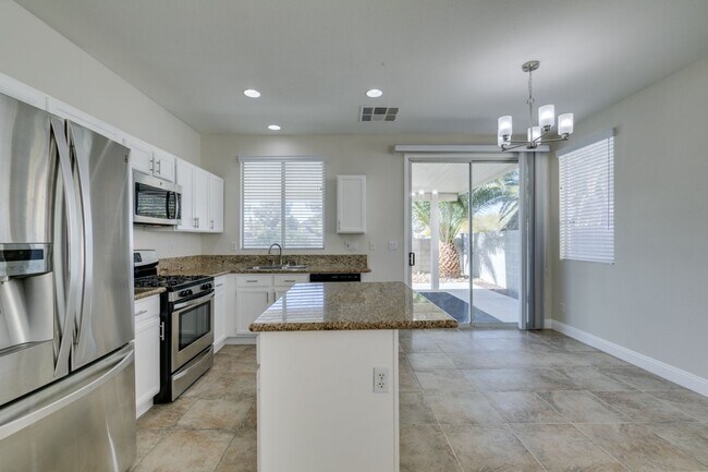 Building Photo - Charming 3-Bedroom Single-Story Home in North Las Vegas!