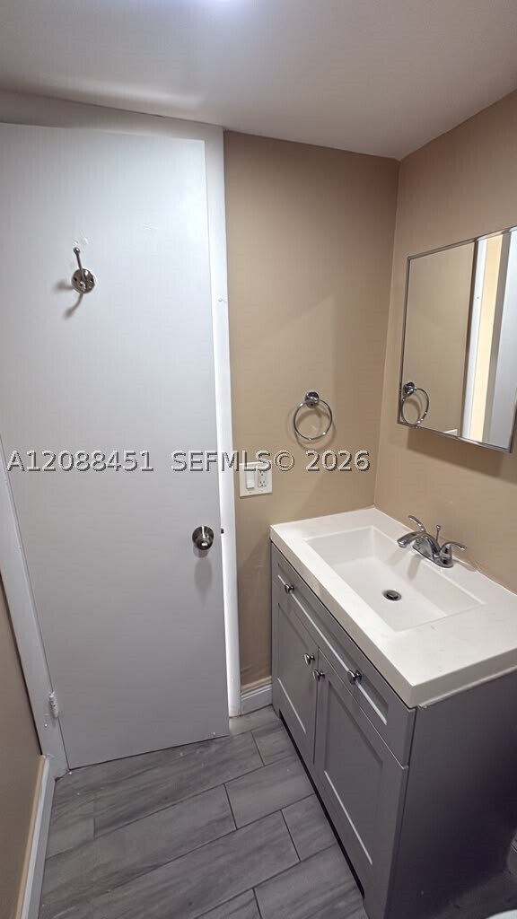 Building Photo - 488 NW 165th St