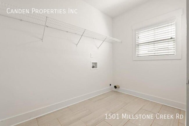 Building Photo - 1501 Millstone Creek Rd