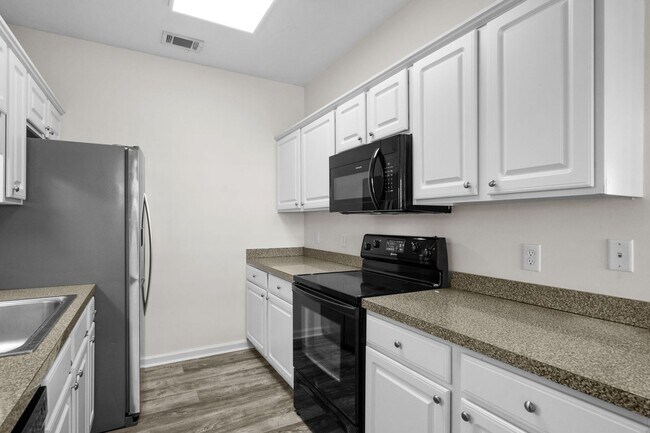 Building Photo - 155 Westhaven Dr