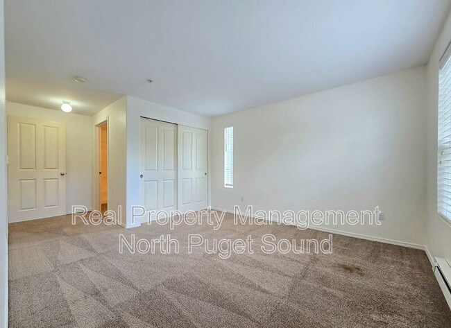 Building Photo - 18621 Blueberry Ln