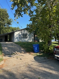 Building Photo - 1905 Connor Ave