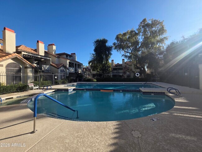 Building Photo - 2333 E Southern Ave