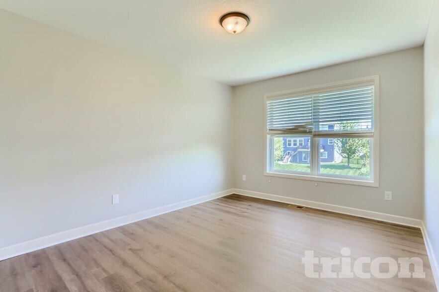 Building Photo - 3408 Ridgestone Way