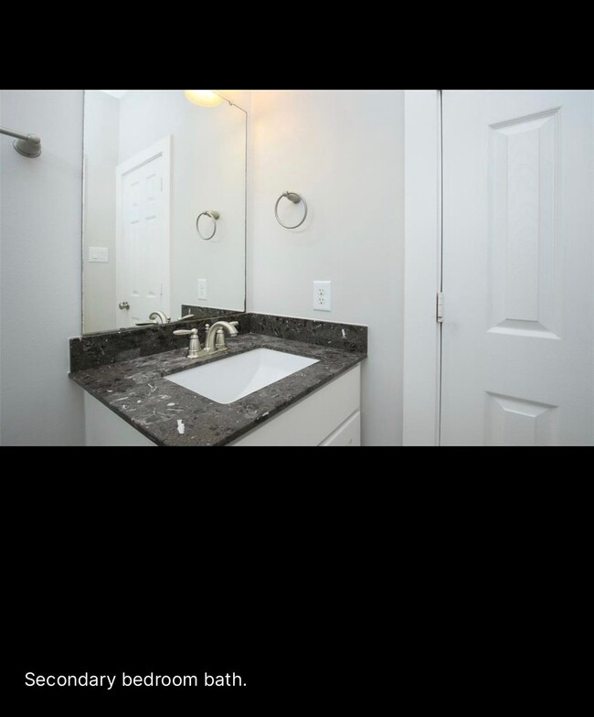Building Photo - 1509 Bently Green Ln