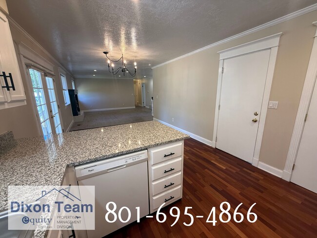 Building Photo - 646 S 150 E